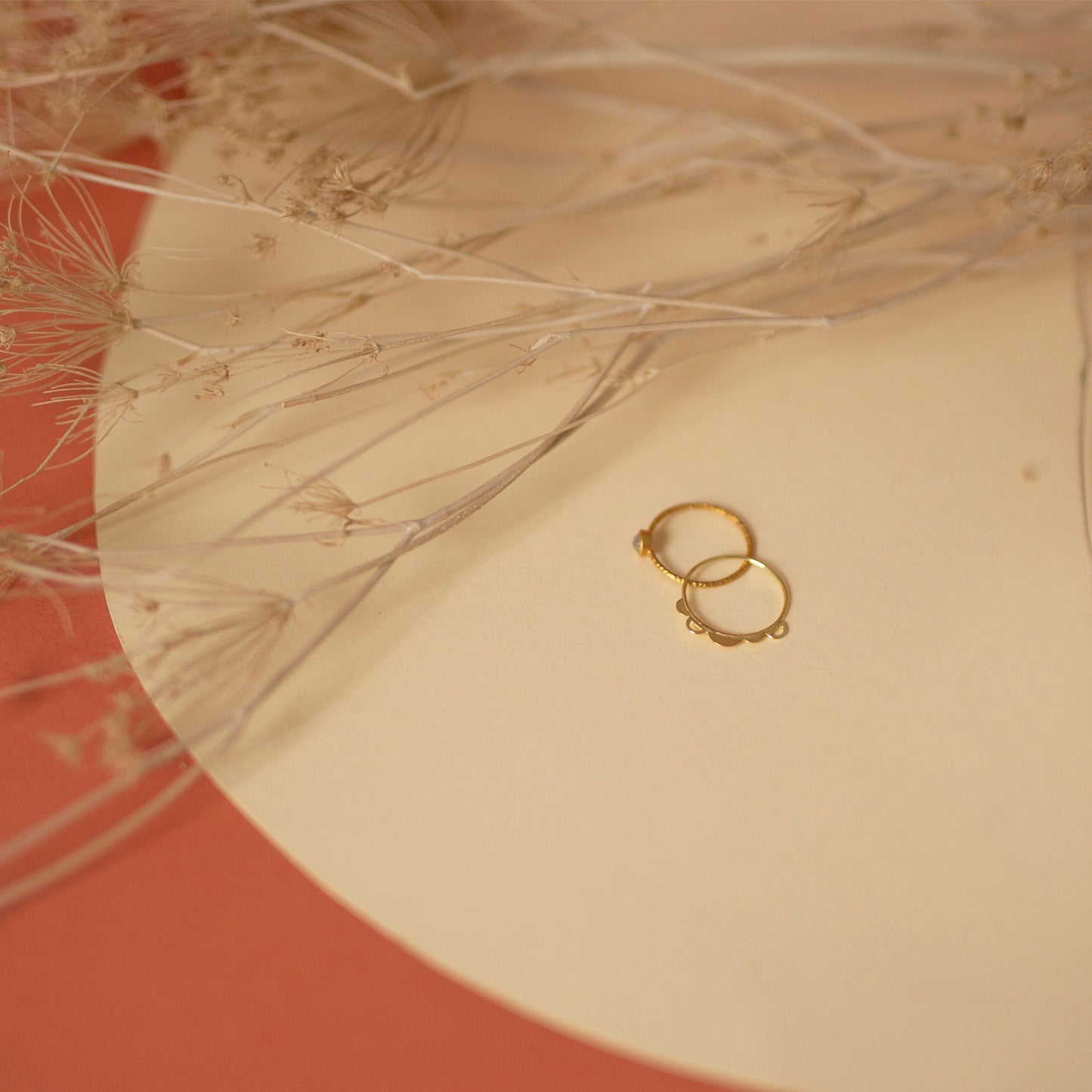 Sale Flags Out Ring