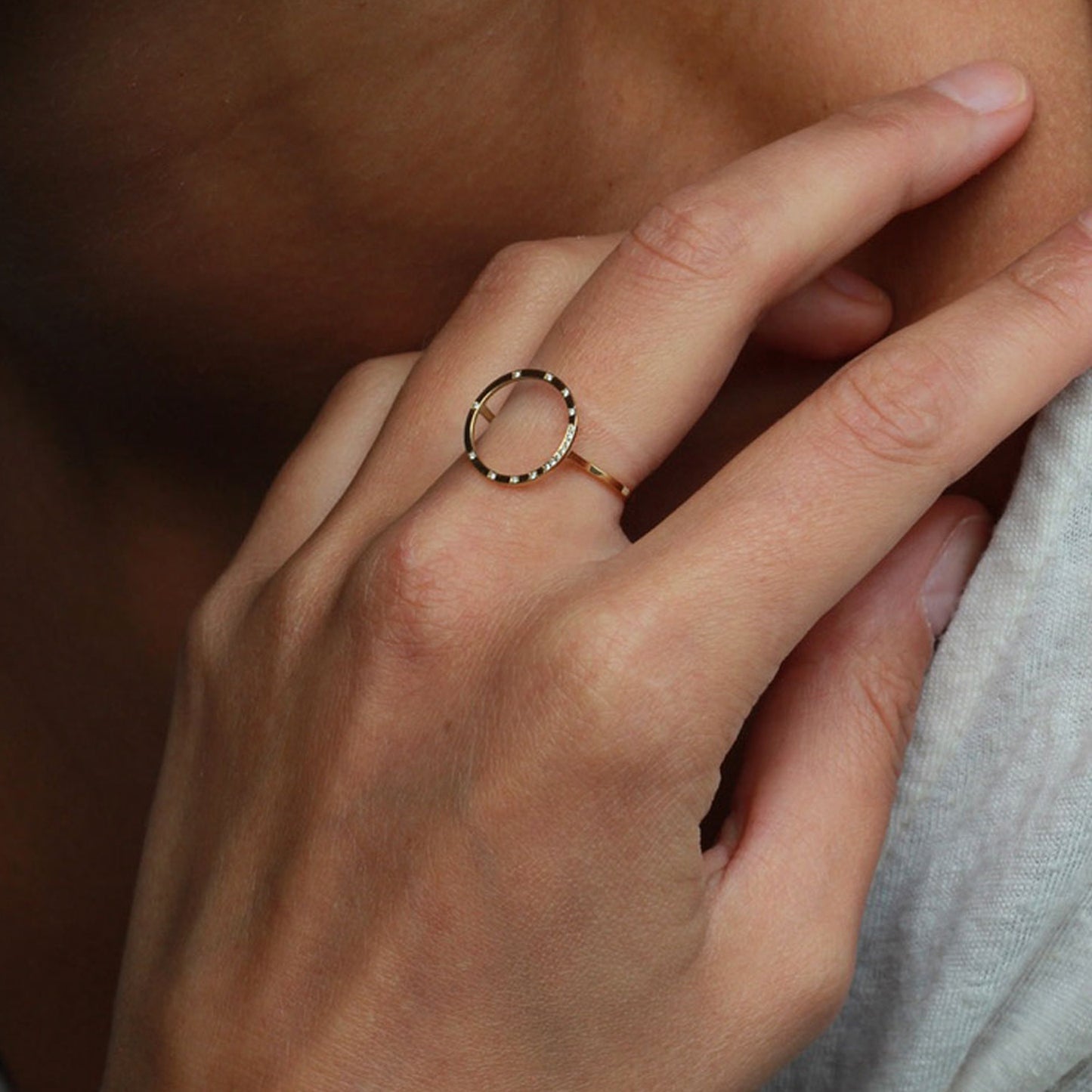 Raised Diamond Circle Ring