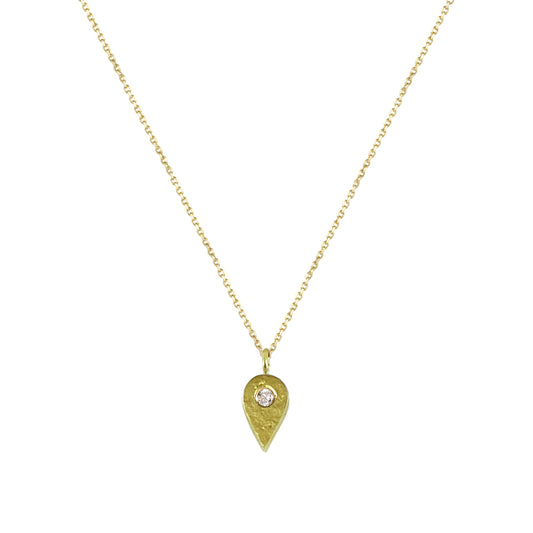 Tear Shape Pendant Necklace with White Diamond