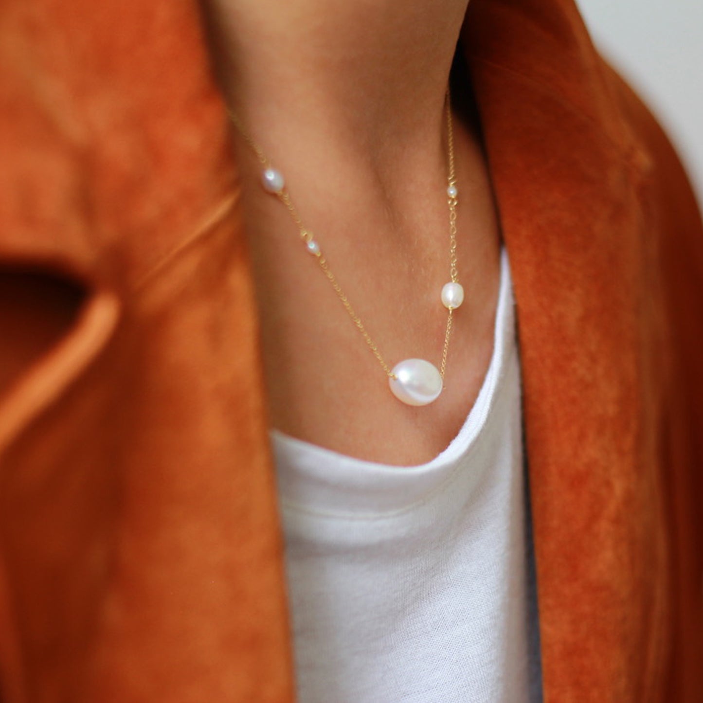 Snow Drop Pearl Necklace