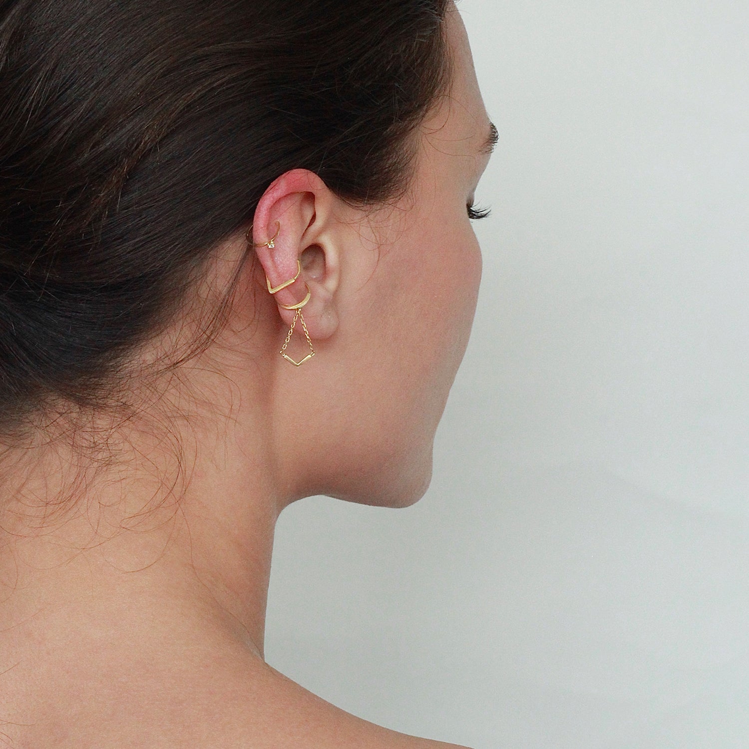Gatsby Glamour 18ct gold ear cuff earring 