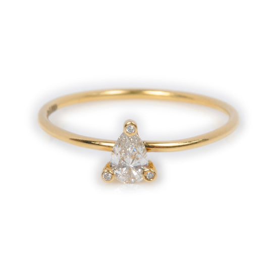 Pear Shaped Diamond Tipped Yellow Gold Ring