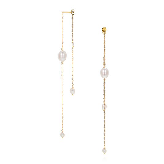 18ct yellow gold double chain earring using a mix of fine chains and white oval shaped fresh water pearls is from our Snowdrop Pearl collection. These earrings hang front and back of the ear creating a delicate layered look.