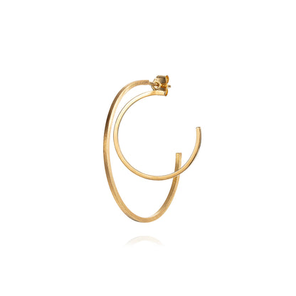 Sweet Pea Precious Maze single 18ct yellow gold square wire brushed large hoop earring layered with polished round add on