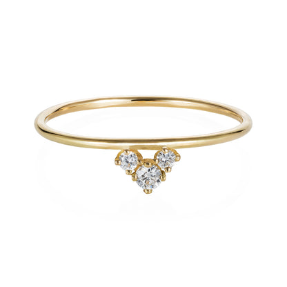 18ct yellow gold ring with 3 Diamonds in a v-shape cluster